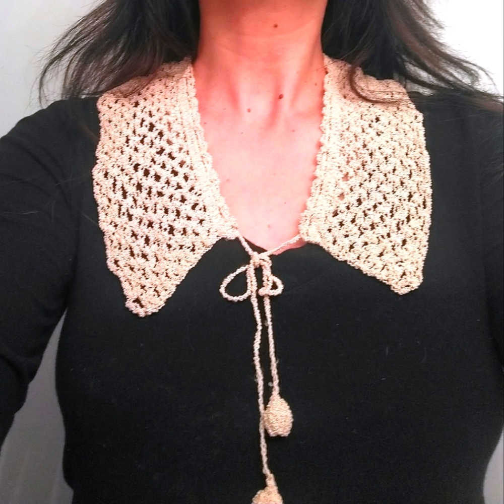Crocheted twee adjustable drawstring collar handmade Vintage Accessory